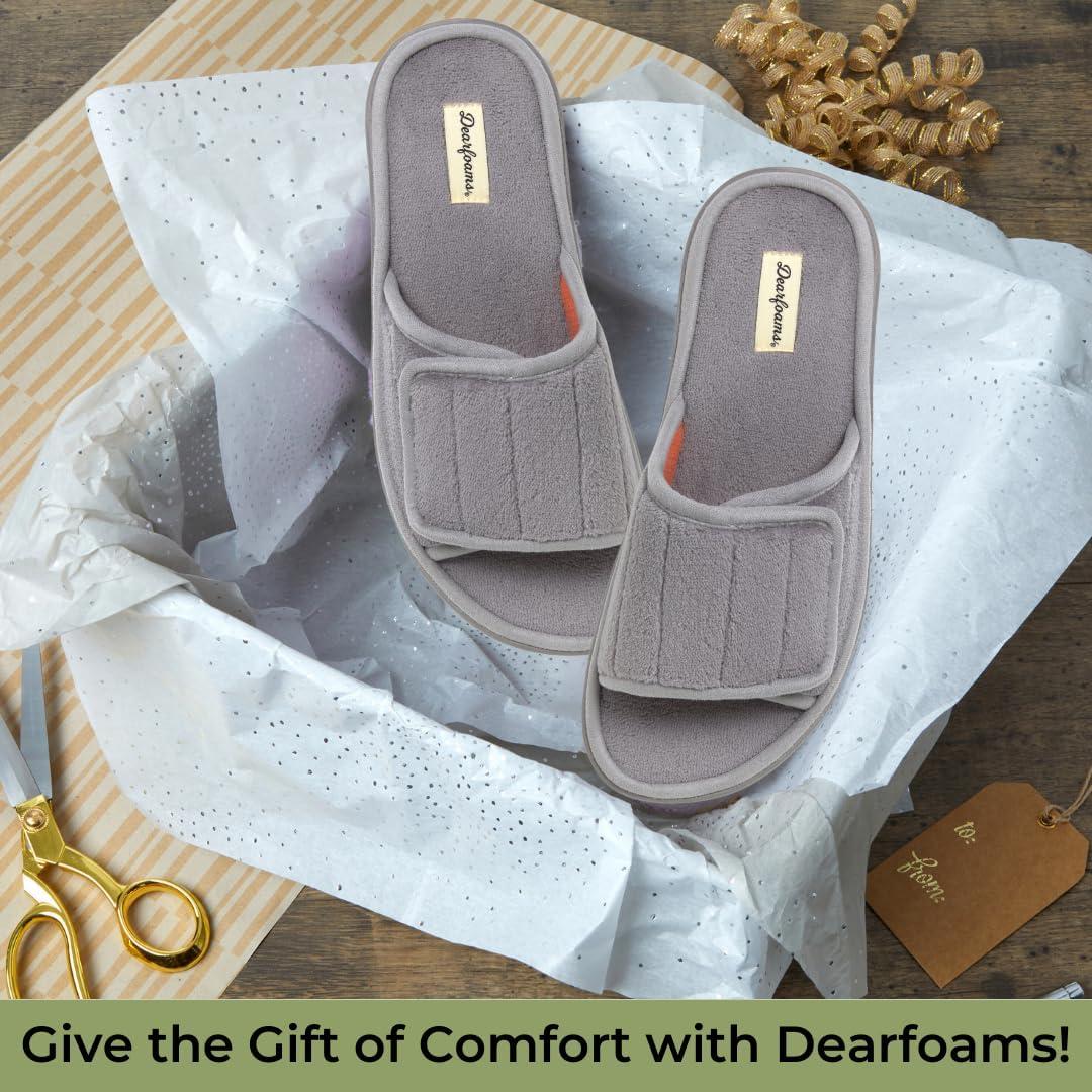 imageDearfoams Mens Adjustable IndoorOutdoor Memory Foam Machine Washable Summer Slide SlipperMedium Grey