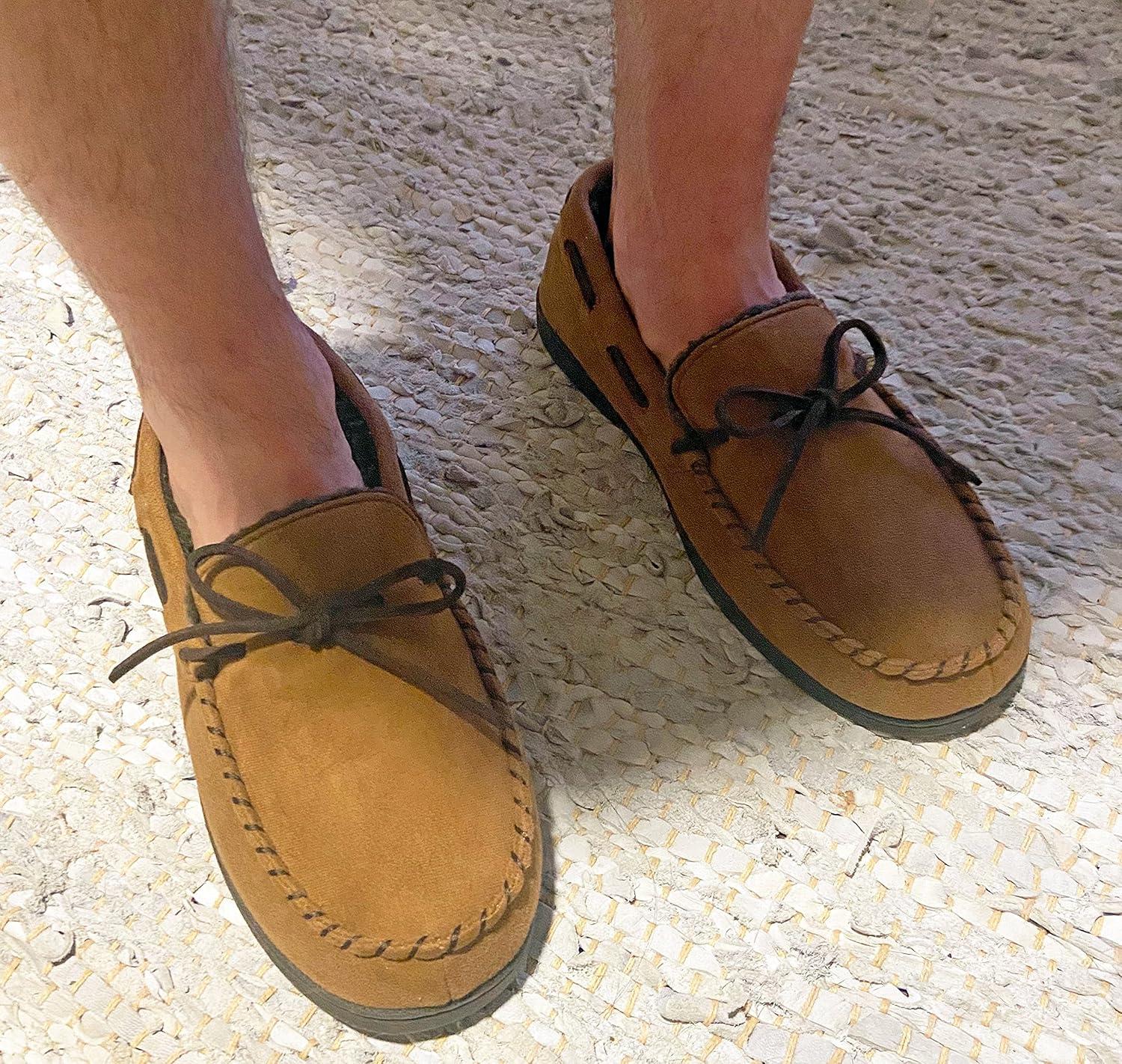 imageDearfoams Mens Microsuede Moccasin with Tie SlipperChestnut