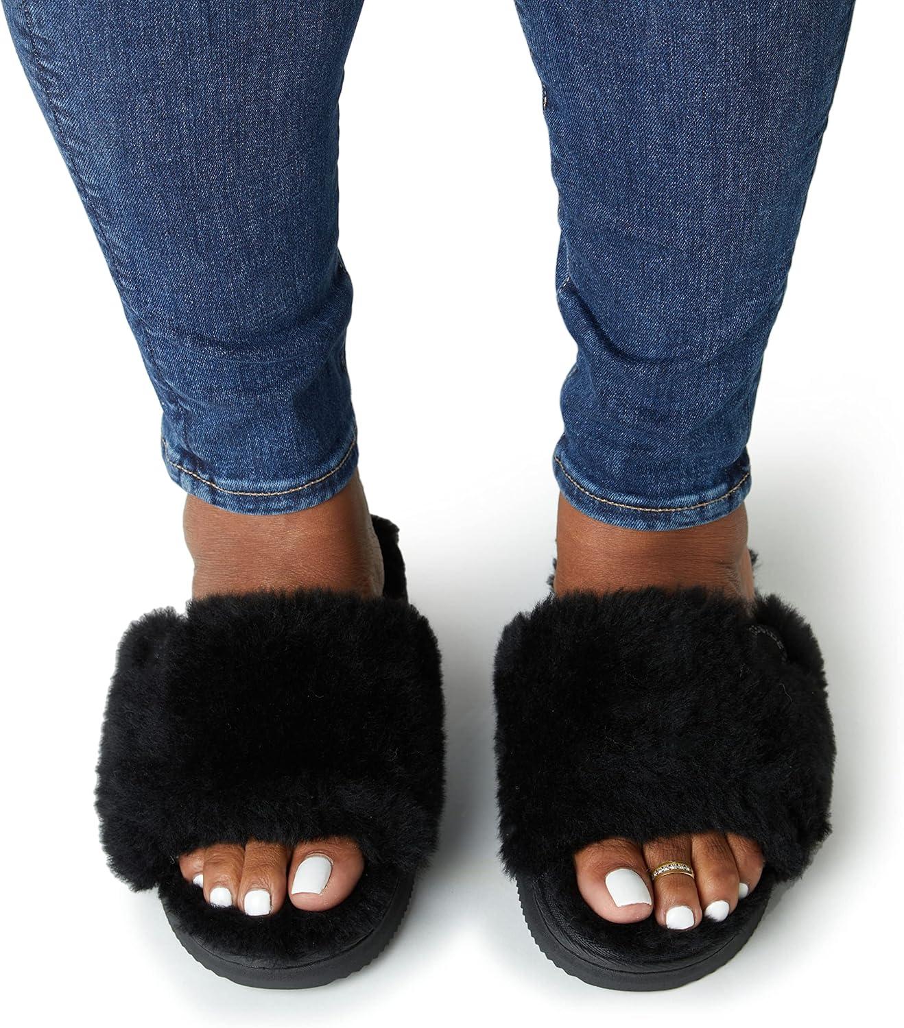 imageDearfoams Womens Fireside Cairns Shearling Easy onOff Slide Sandal SlipperBlack