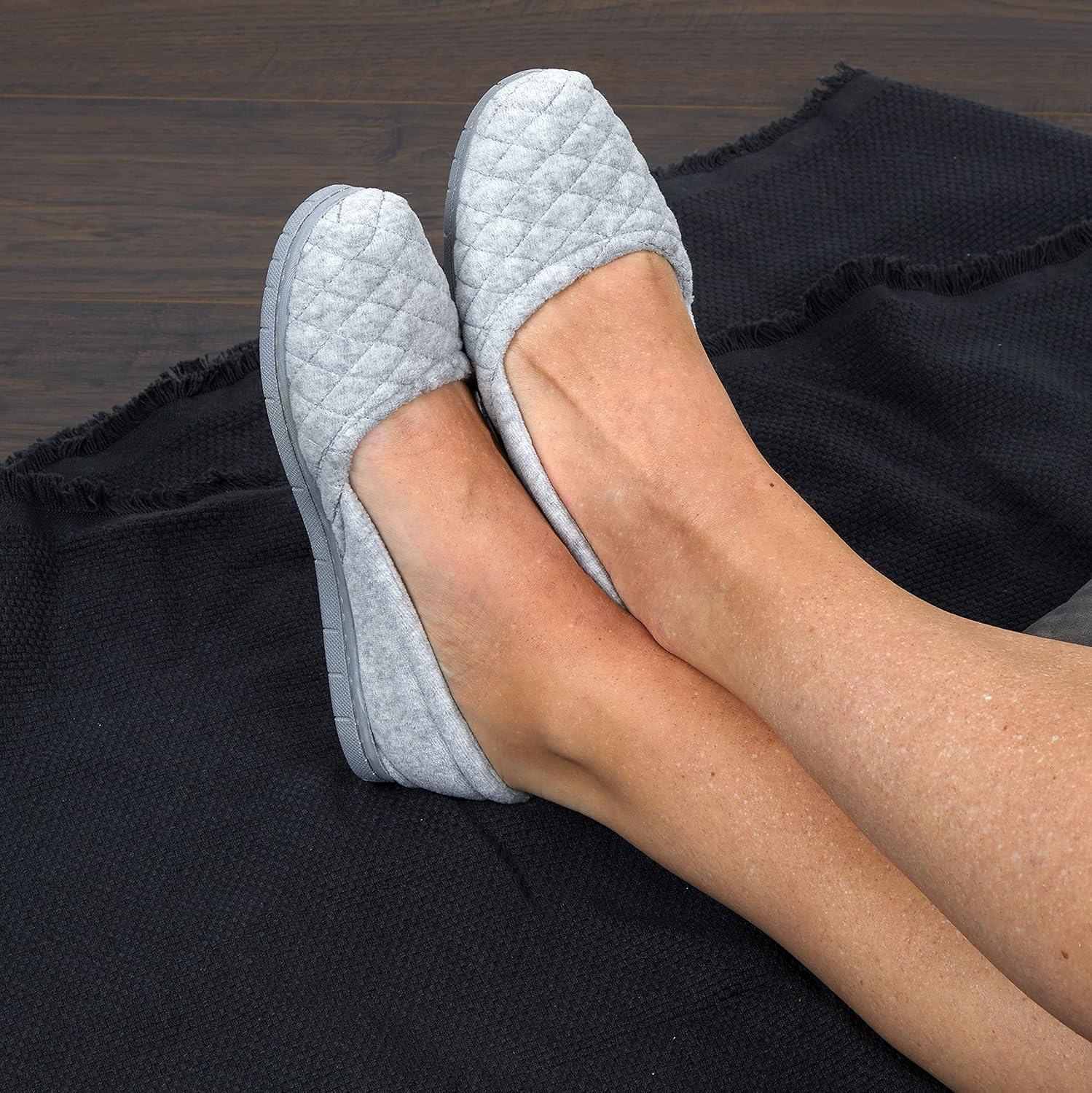 imageDearfoams Womens Microfiber Velour ALine FlatLight Heather Grey