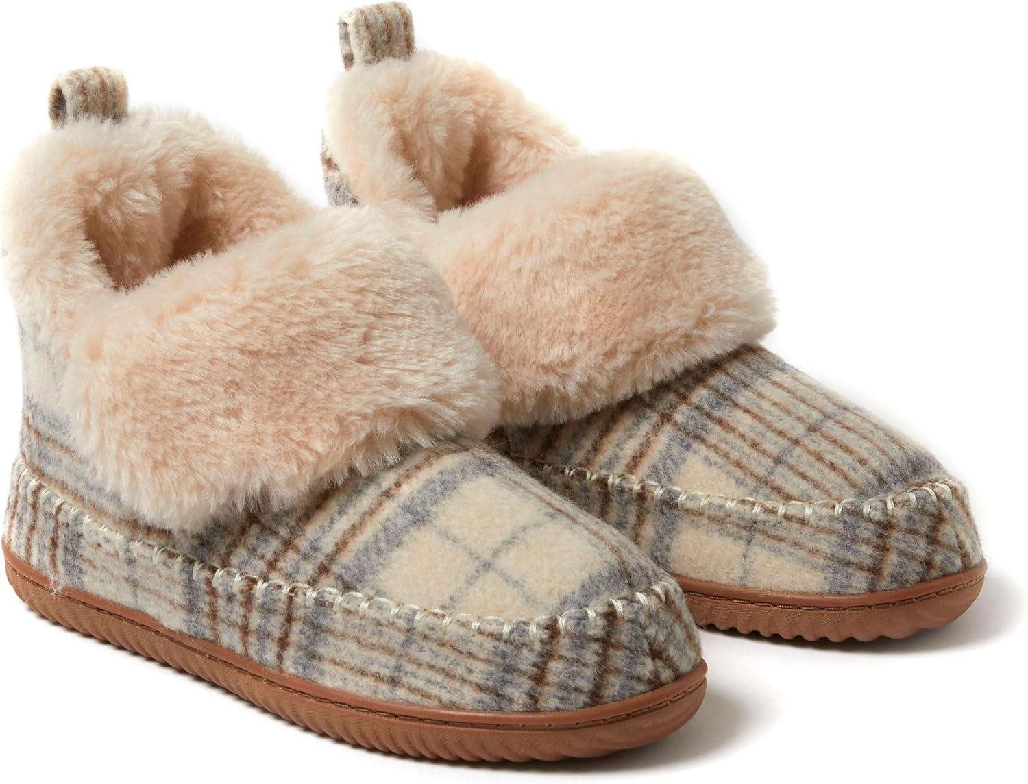 imageDearfoams Womens Moritz Mountain Energy Return Technology BootieGreyCream