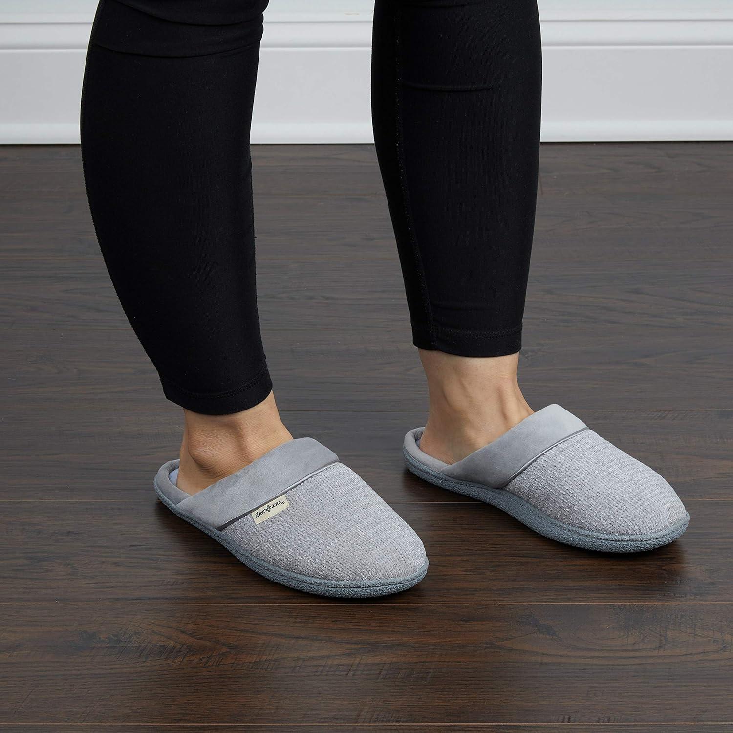 imageDearfoams Womens Samantha Knit Closed Toe Scuff SlipperSleet