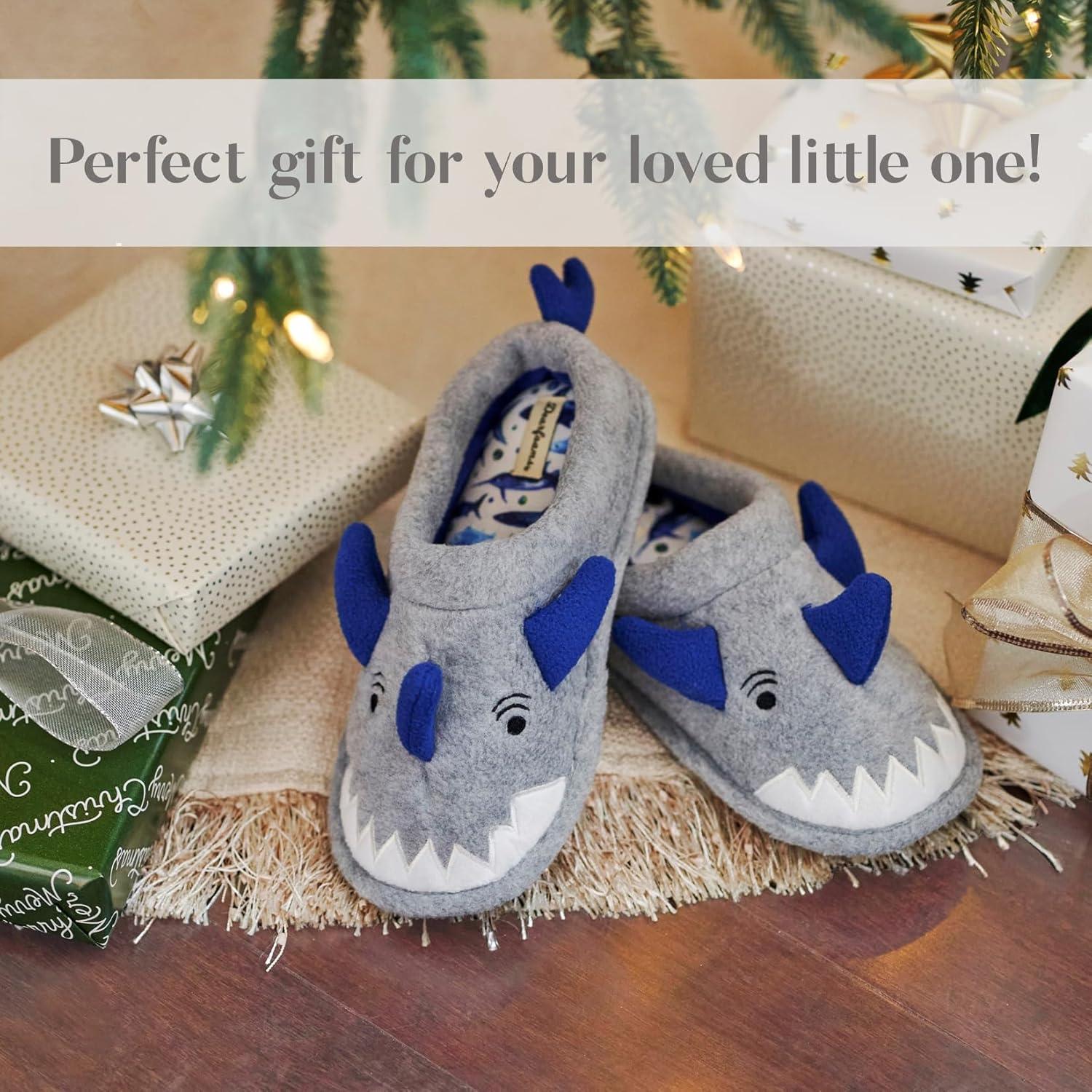imageDearfoams unisexchild Kids Toddlers Whimsical Animal Critter Washable SlipperShark
