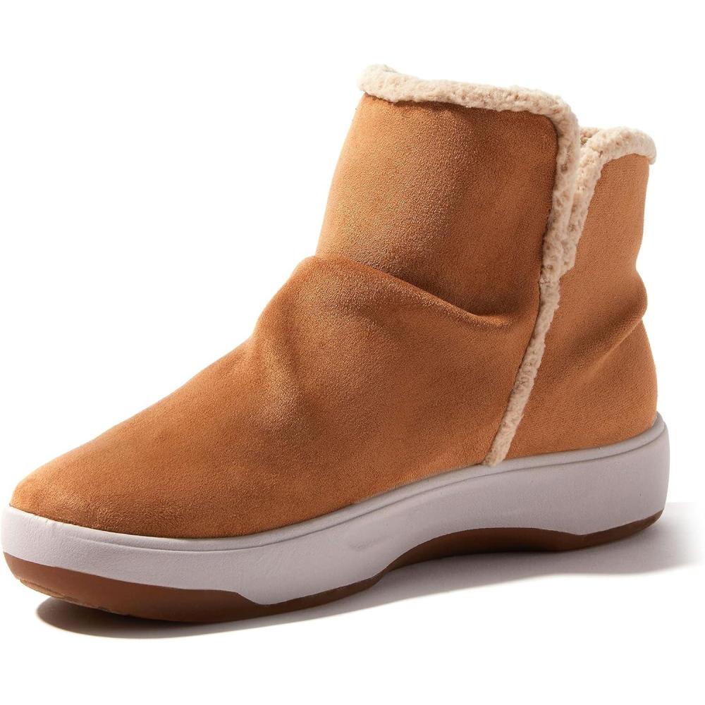 imageDearfoams Womens Pine All Day Comfort and Water Resistant Ankle BootWhiskey