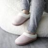 Dearfoams womens Olive Memory Foam Sweatshirt Clog(Pale Mauve)