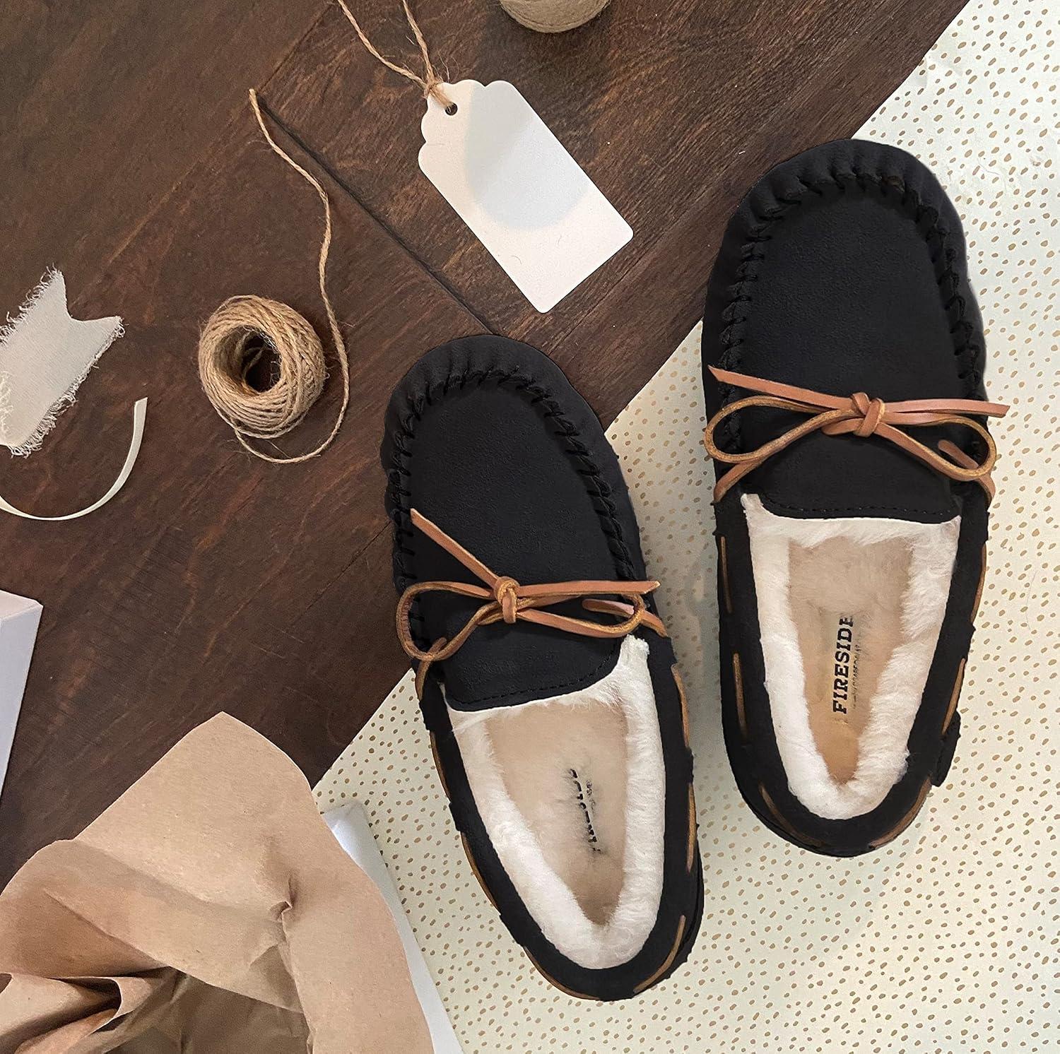 imageDearfoams Womens Fireside Water Resistant Shearling Victoria Moc with Tie SlipperBlack