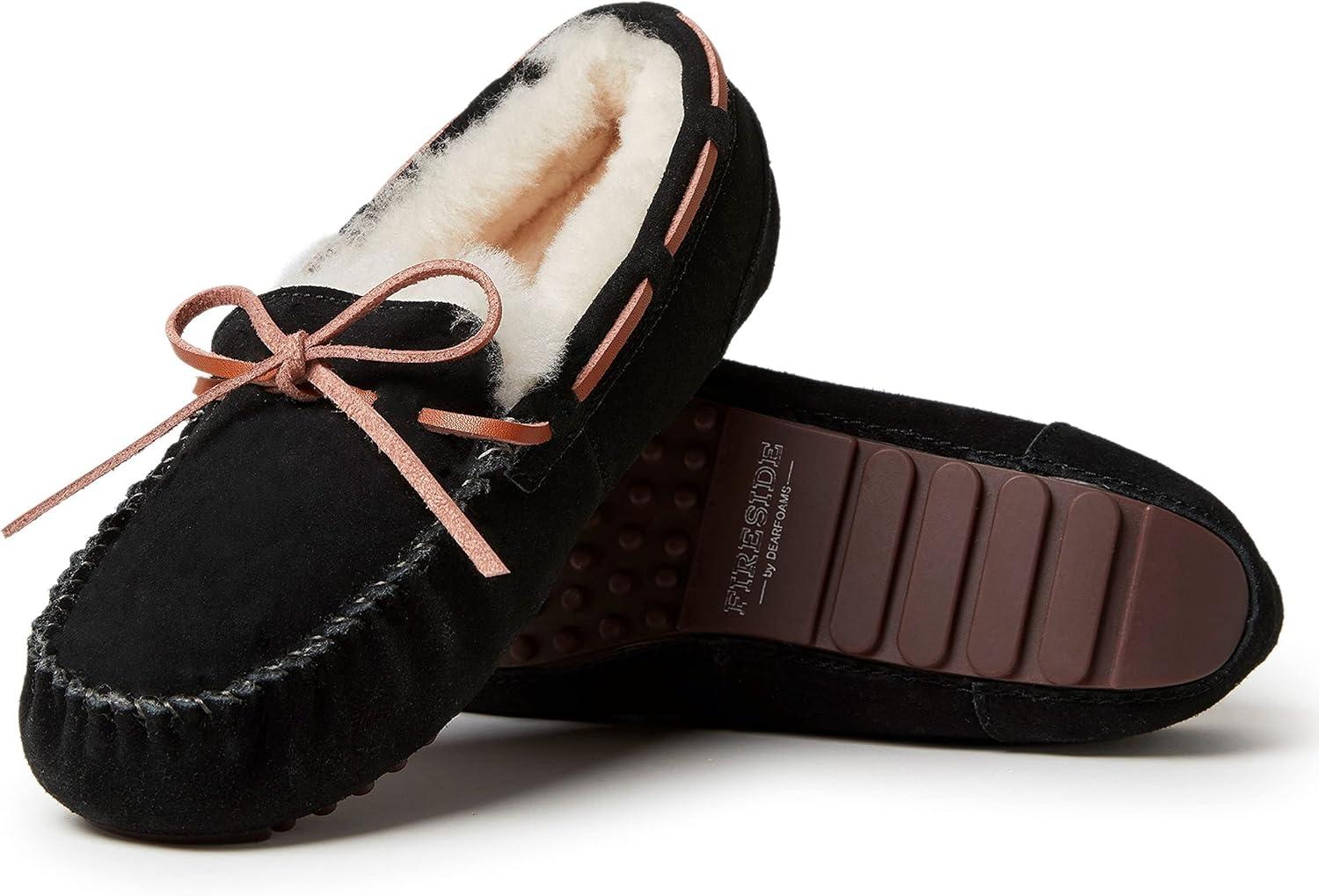 imageDearfoams Womens Fireside Water Resistant Shearling Victoria Moc with Tie SlipperBlack