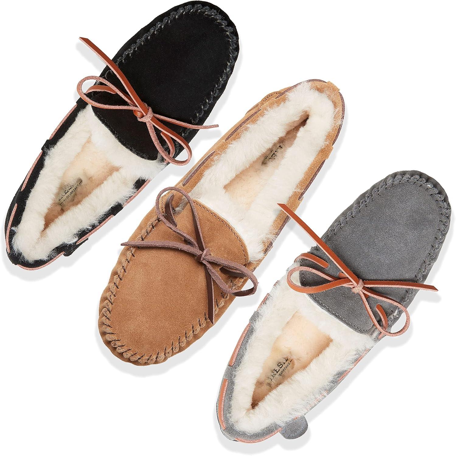 imageDearfoams Womens Fireside Water Resistant Shearling Victoria Moc with Tie SlipperGrey