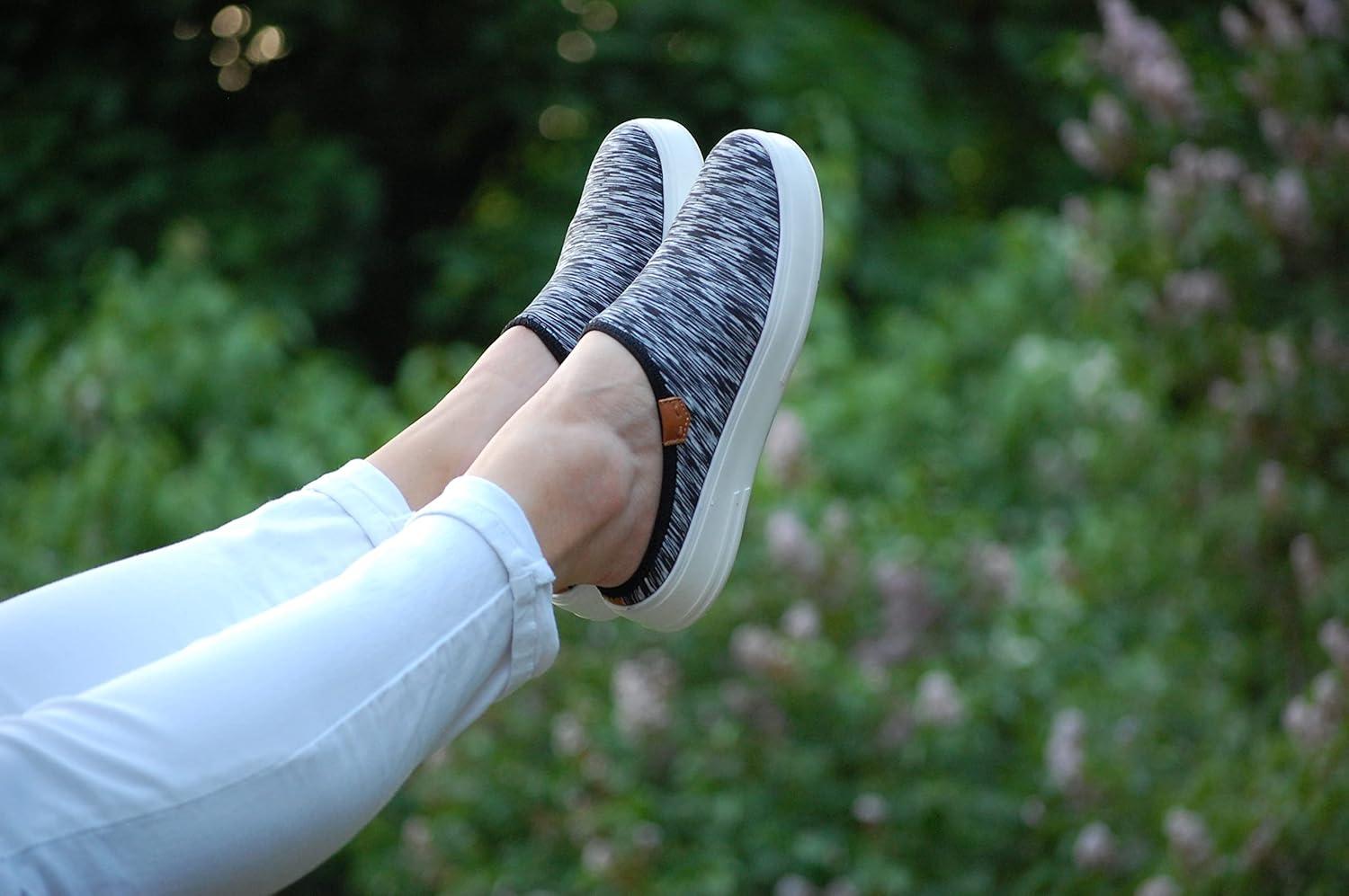imageDearfoams Womens Original Comfort Annie Clog SneakerMoss Knit