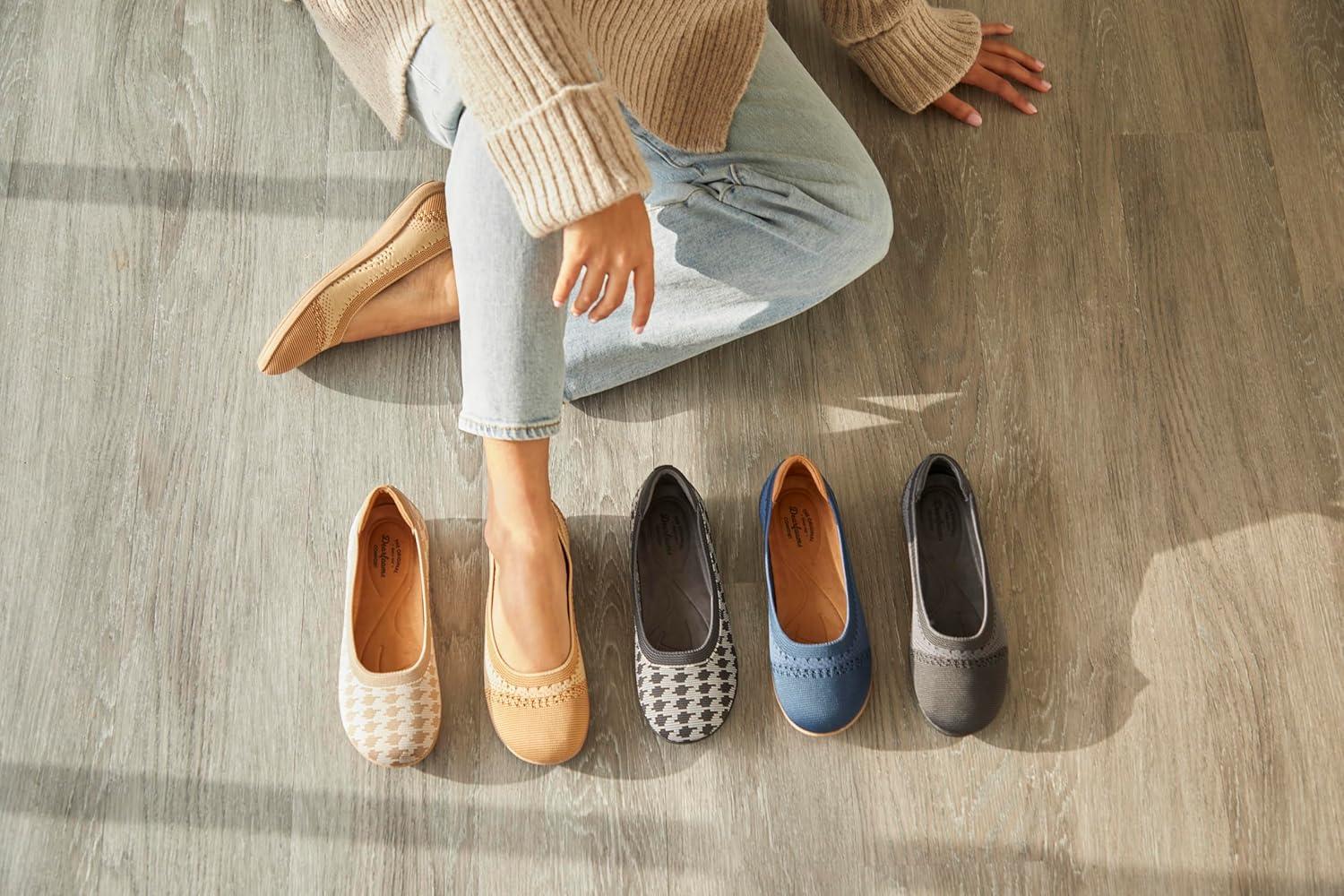 imageDearfoams Womens Womens Fashion Casual Comfortable Slip on Misty Ballet FlatsBlack Solid