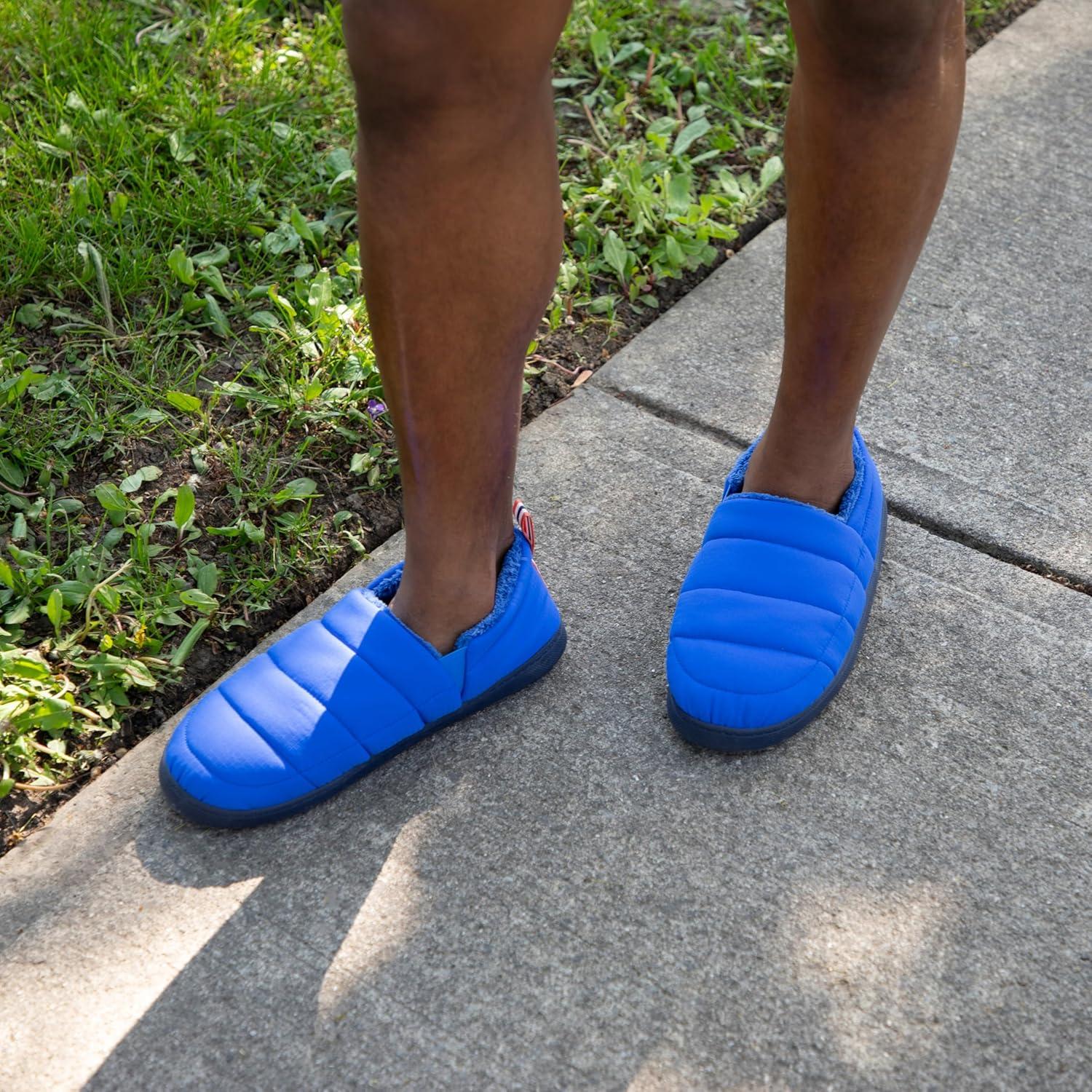 imageDearfoams mens Indoor Outdoor Cullen Ripstop Cosaed Back Puffy CampingOlympic Blue