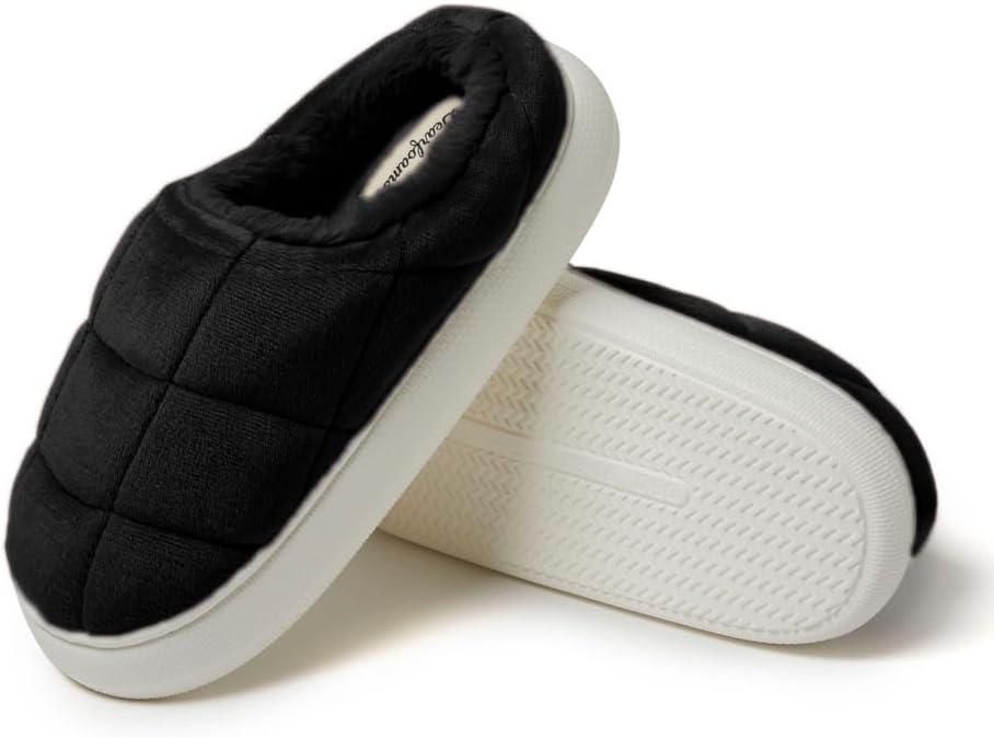 imageDearfoams womens Quilted Cloud Puff Lightweight Cozy Shea Clog With Platform Cushioned OutsoleBlack