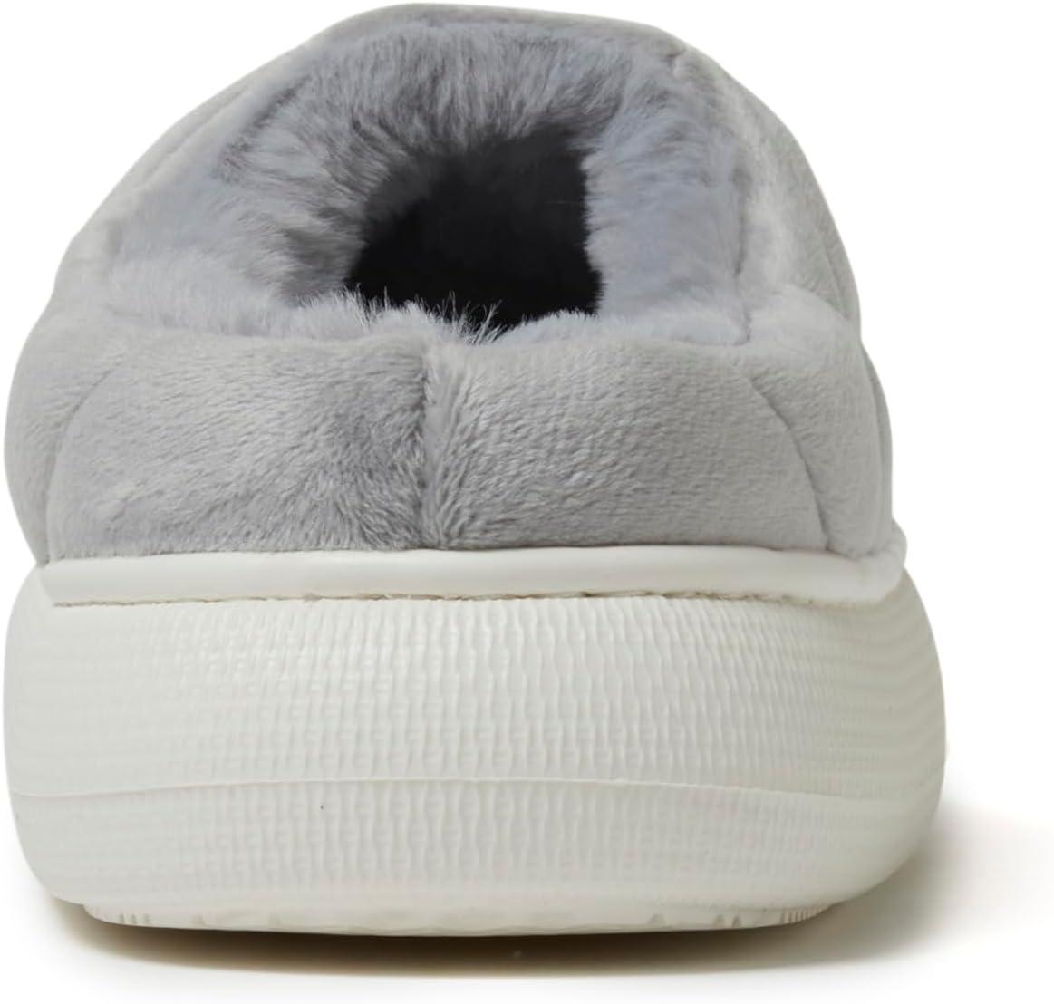 imageDearfoams womens Quilted Cloud Puff Lightweight Cozy Shea Clog With Platform Cushioned OutsoleSleet
