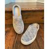 Dearfoams Womens Original Comfort Annie Clog Sneaker(Light Grey Heather)