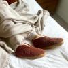 Dearfoams womens Heritage Warm Up Bootie(Rustic Brown Teddy)