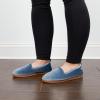 Dearfoams Women’s Rachel Shiny Velour Closed Back Slipper(Flintstone)