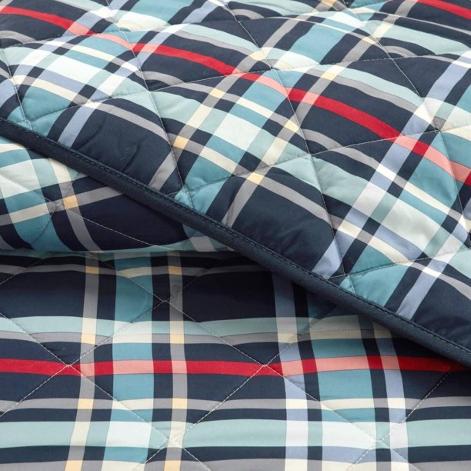 imageDearfoams Super Soft Quilt Set with Diamond Stitching Reindeer FullQueenBlue