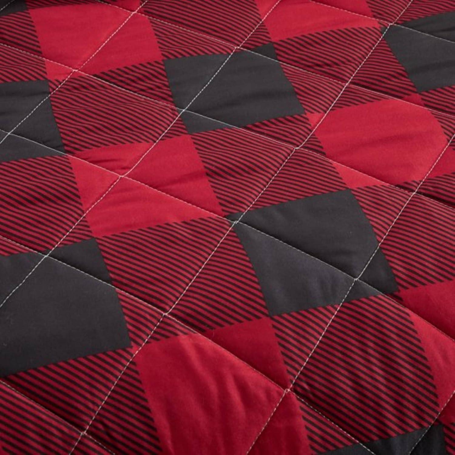 imageDearfoams Super Soft Quilt Set with Diamond Stitching Reindeer FullQueenRed