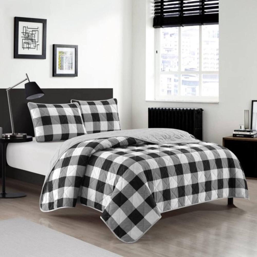 imageDearfoams Super Soft Quilt Set with Diamond Stitching Reindeer FullQueenBlack and White