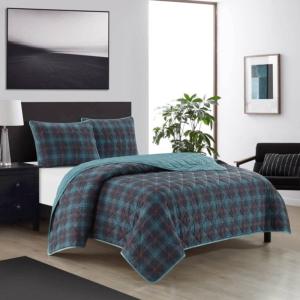 Dearfoams Super Soft Quilt Set with Diamond Stitching, Reindeer, Full/Queen(Blue)