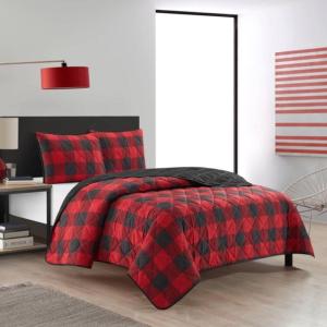 Dearfoams Super Soft Quilt Set with Diamond Stitching, Reindeer, Full/Queen(Red)