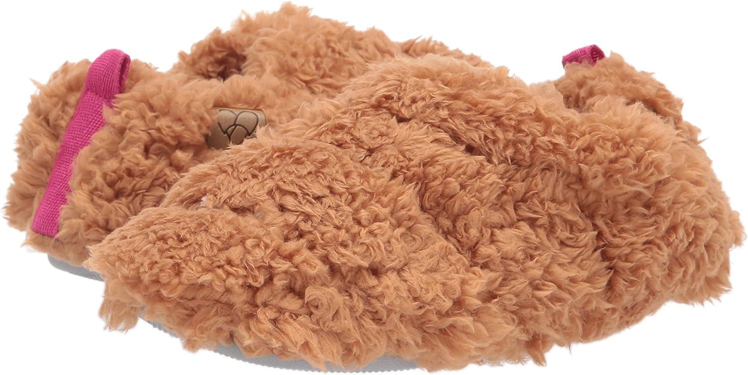 imageDearfoams Womens Kenna Fluffy Teddy Closed Back SlipperWhiskey