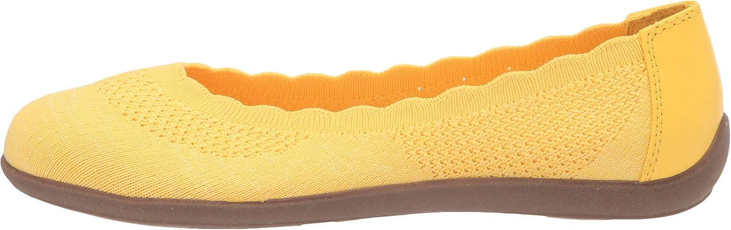imageDearfoams Womens Lightweight Washable Comfort Misty Ballet FlatsGold Finch