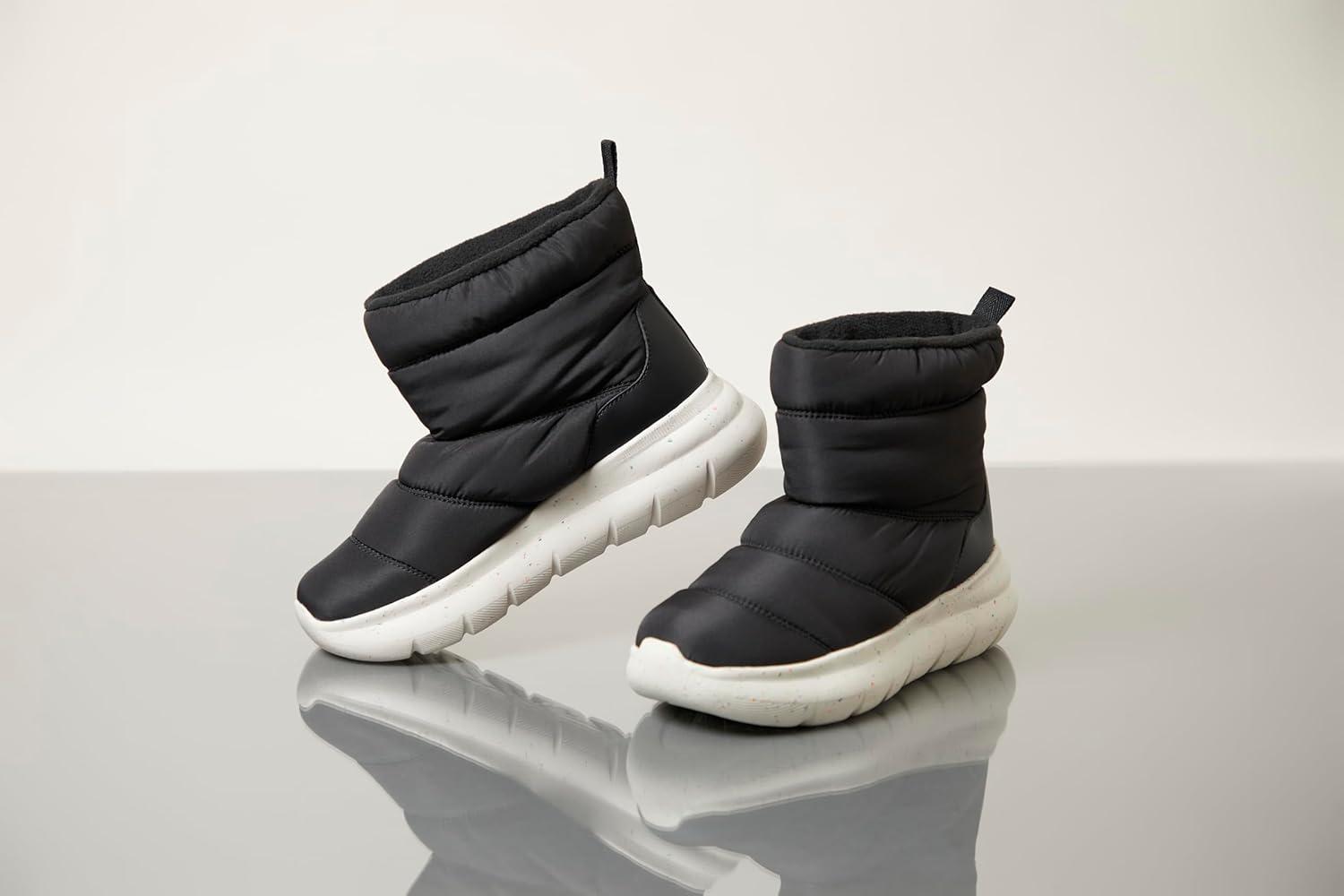 imageDearfoams Womens Texoma Regrind Slipin Boot Comfortable Puffy Nylon Fleece Lining Energy ReturnBlack