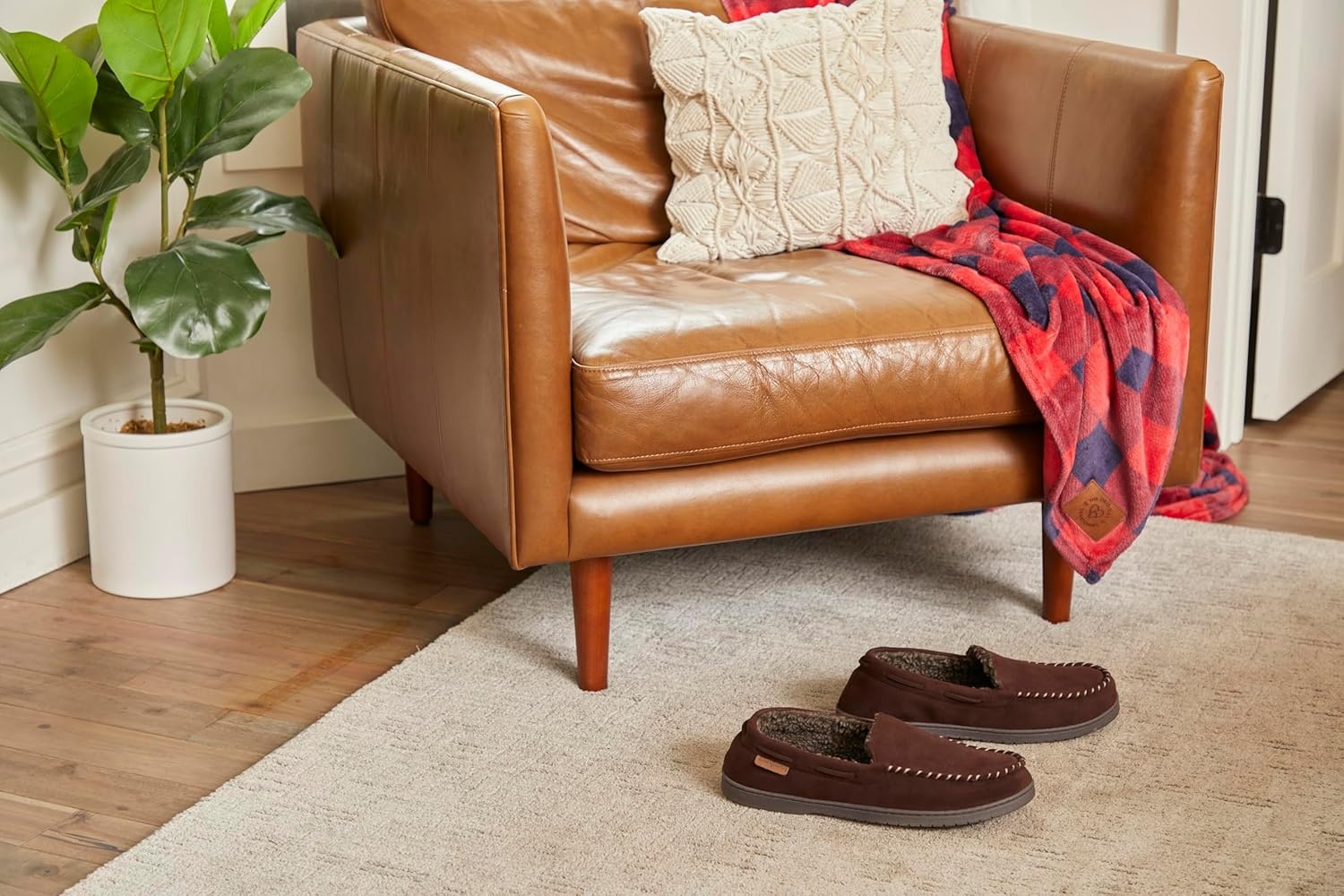 imageDearfoams Mens Keaton Moccasin House Shoes With Memory Foam Indoor Slippers With Wide WidthsCoffee Twill