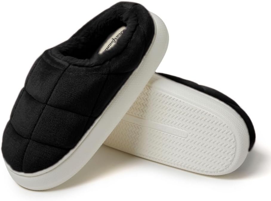 image:imageDearfoams Womens Quilted Cloud Puff Lightweight Cozy Shea Clog With Platform Cushioned OutsoleBlack