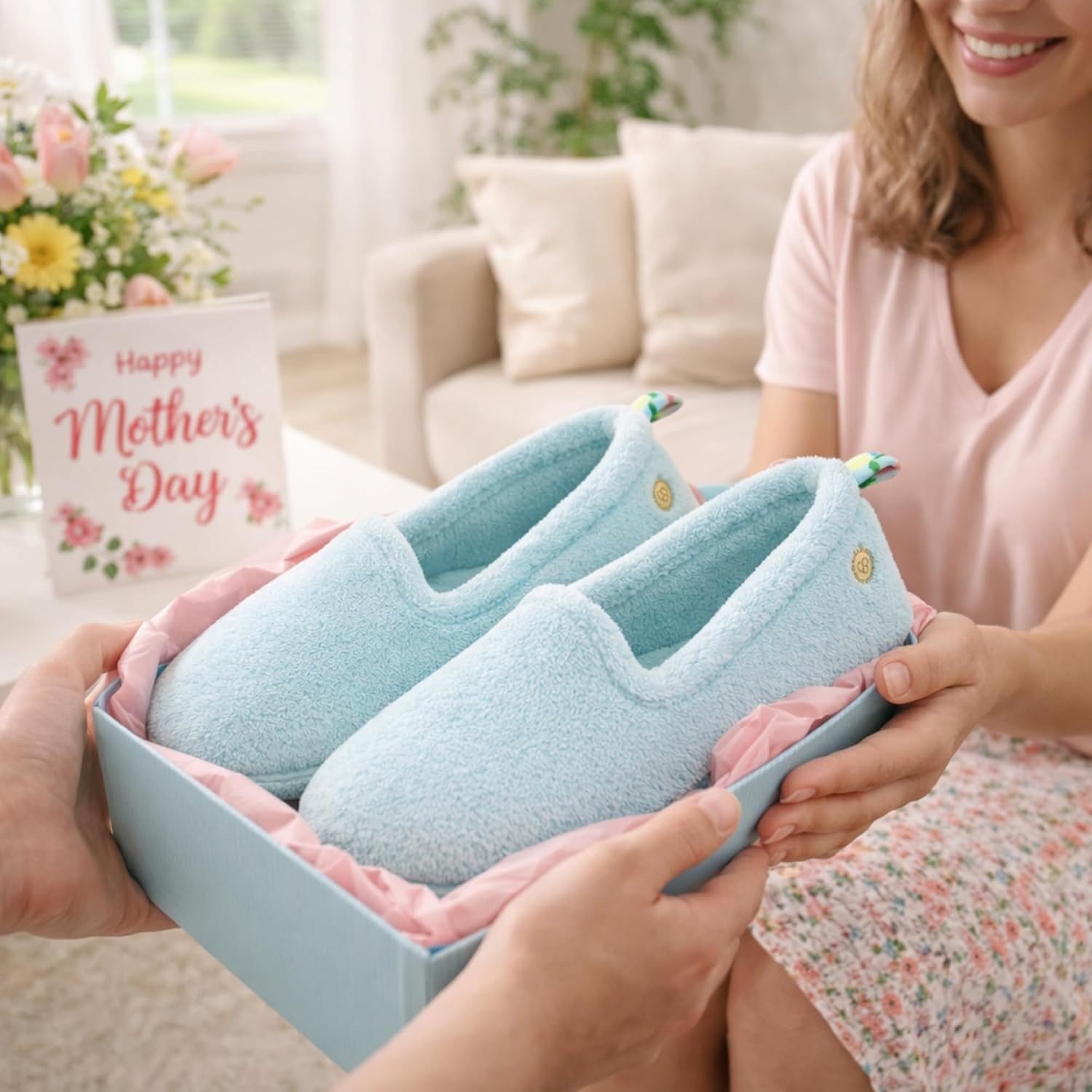 image:imageDearfoams Womens Rachel Velour Closed BackBlue Velour