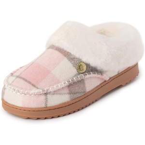 Dearfoams Women’s Nyla Felted and Plaid Moc Toe Clog(Pink Plaid)
