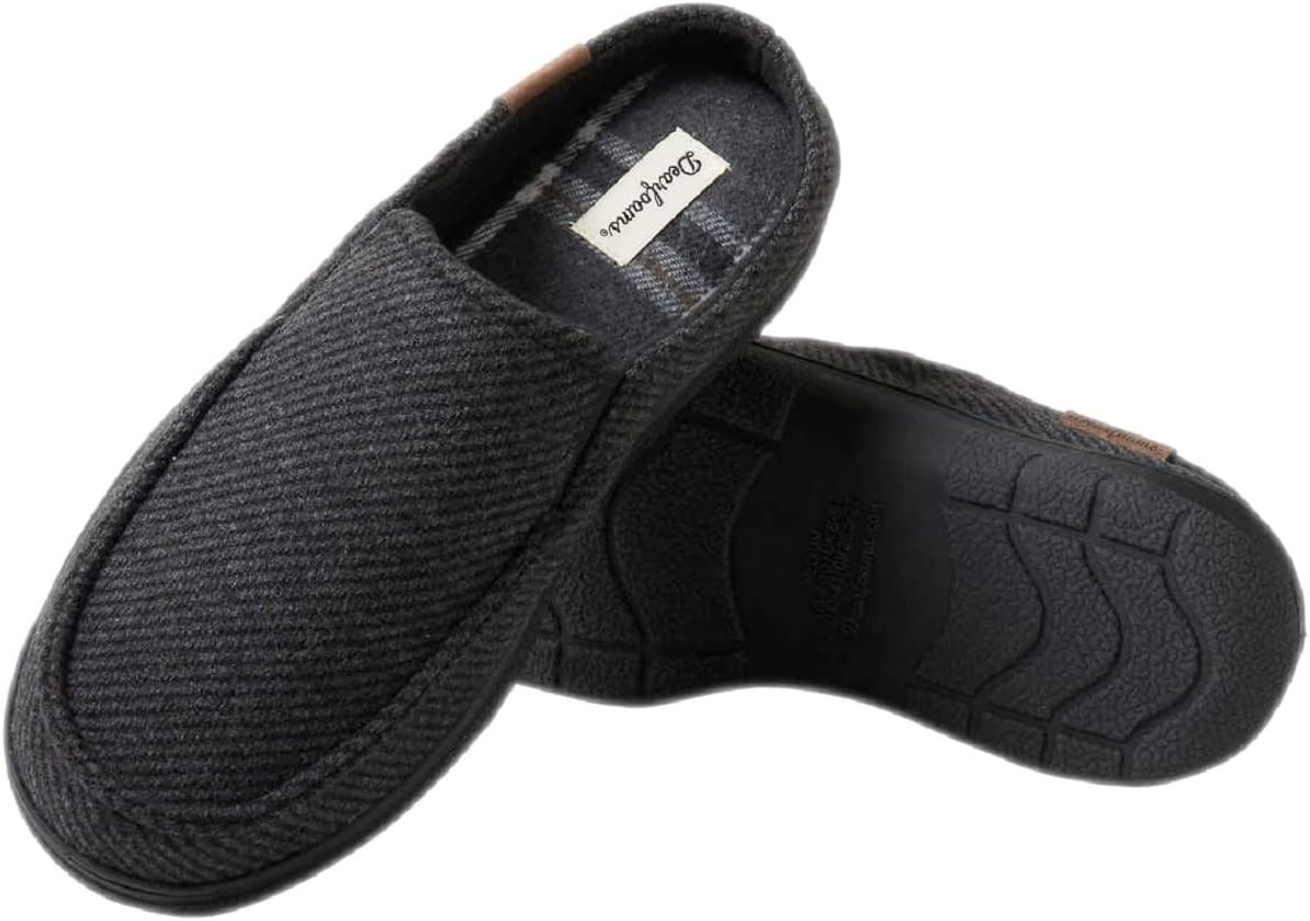 image:imageDearfoams Mens IndoorOutdoor Breathable Memory Foam Clog Slippers in Black 910 Medium