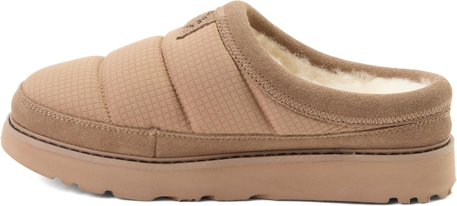 image:imageDearfoams Womens Fireside Greta Sport Nylon Puff ClogDriftwood